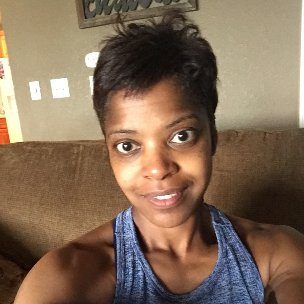 Meet your Posher, Vickie